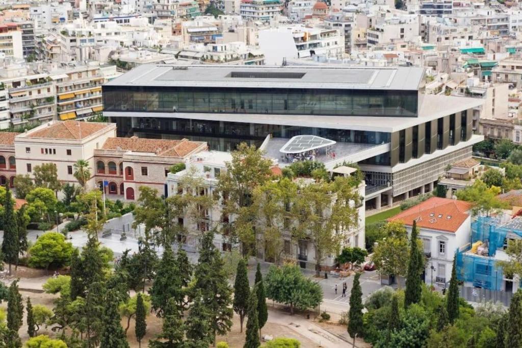 Near Acropolis, 3 Bedroom 2 Bathroom Big Beautiful Apt Athen Exterior foto